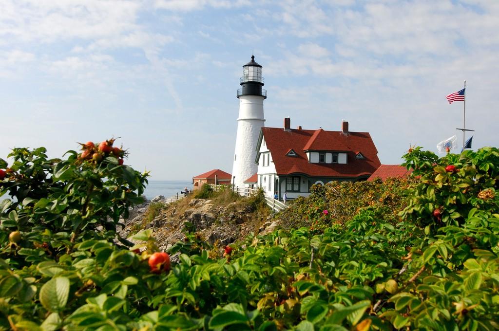 Portland, Maine lighthouse near UNE.